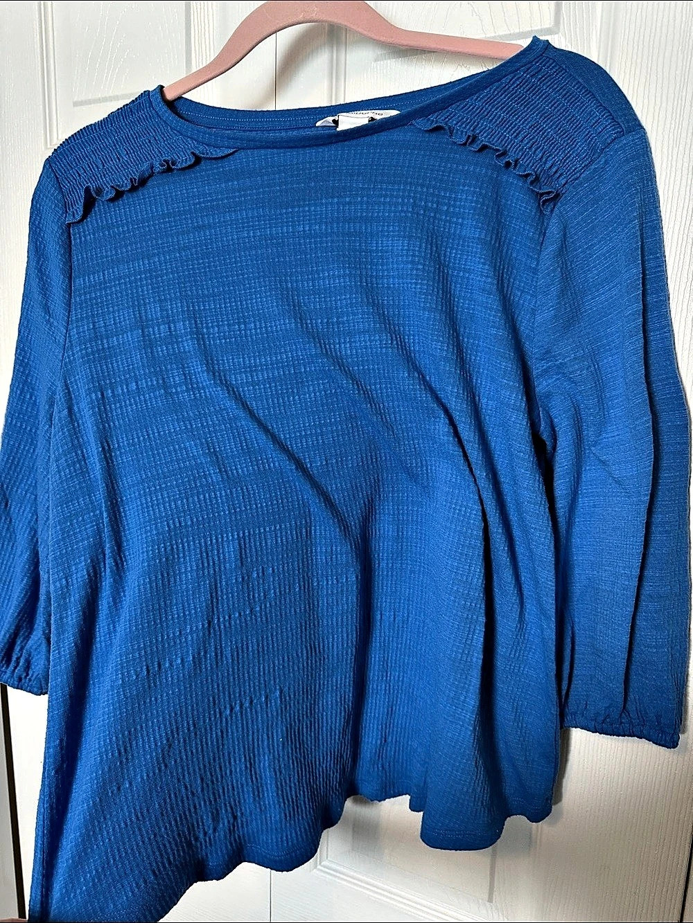 Liz Claiborne Blue Ruffle Shoulder Blouse Size Medium